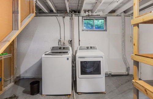 Charming Duplex on Main - Foto 27