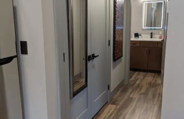 Modern Downtown Condo - Foto 14