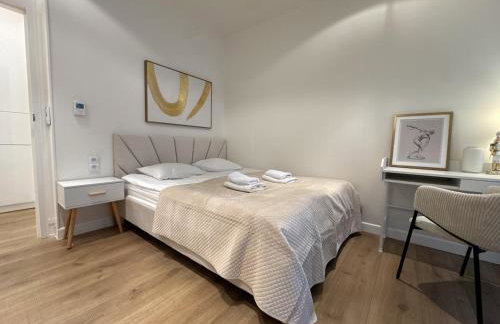 Free Garage Parking & AC, Luxury Apt - Old Town & Kazimierz - Foto 20