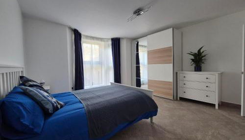 Aya's Snaresbrook Apartment - Foto 4, wardrobe