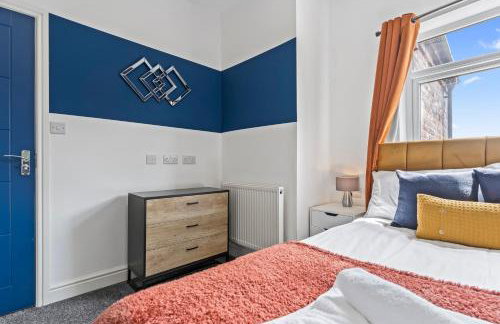 4 Beds 3 Bath (2-ensuites) Free Parking 75Mbps - Foto 13