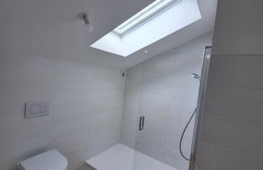 Studio 1 rénové lit queen size balcon garage - Foto 7