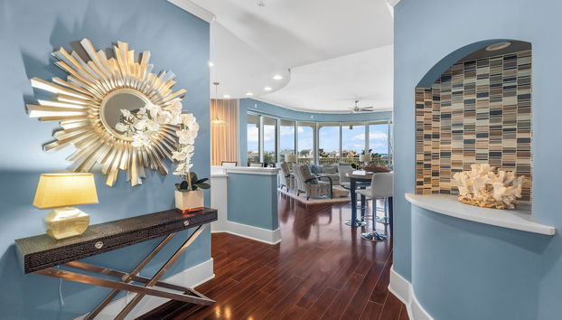 Entrada (vista interior)