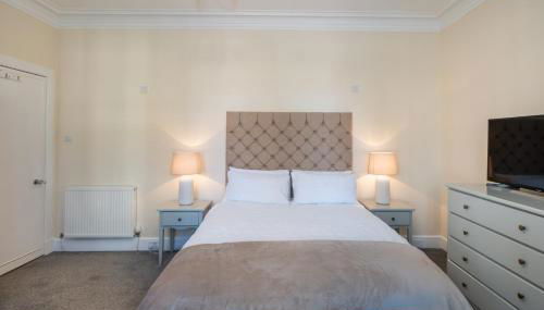 Beach & Golfers Cottage Wi-Fi Central Walkable - Foto 3