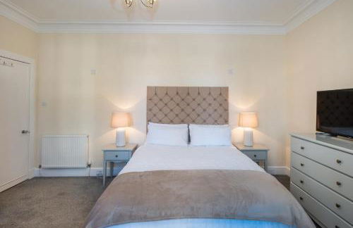 Beach & Golfers Cottage Wi-Fi Central Walkable - Foto 3