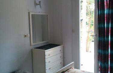 Varagoulis Giannis & Lenas Apartments - Foto 10