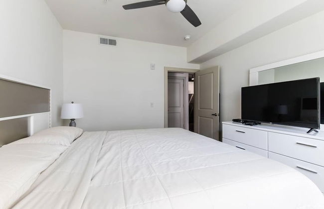 StayOvr at Legacy West - Windrose - Foto 16