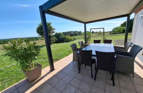Maison récente à la ferme avec jardin, terrasses, 4 chambres, proche plages et pêche privée - FR-1-426-86 - Foto 31