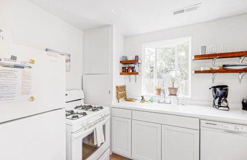 Beach Bum Bungalow - Foto 7