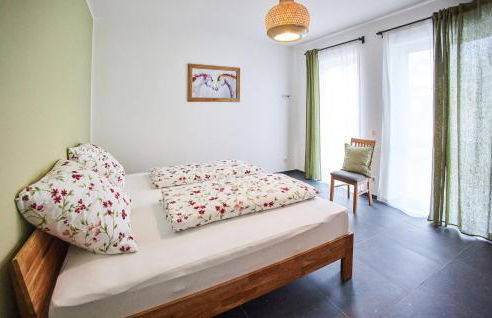 Beautiful Apartment In Attendorn - Photo 15