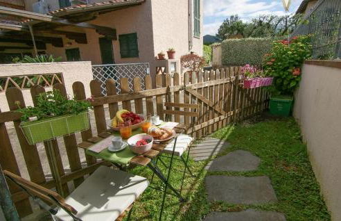 Awesome Home In Querceta With Wifi - Foto 3