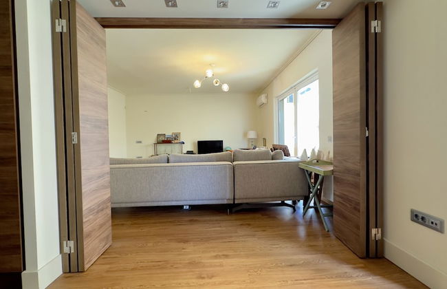 Captain's Luxury Suite - Photo 17