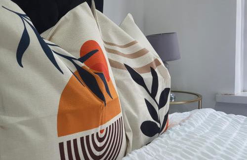 Families Only - Pet Friendly sleeps 6 maximum NO PARTIES - Foto 56