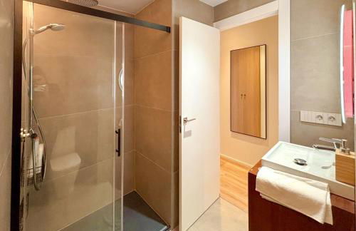 Lux Apartments Park Glories - Foto 9