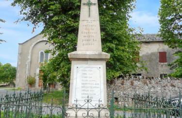 Maison confortable avec vue montagne à Nant, piscine partagée - Photo 10