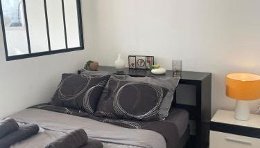 En hauteur, au pied du métro & 7mn du centre Lille - Foto 3