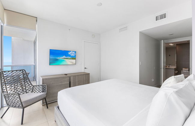 Dharma Home Suites Miami at Monte Carlo - Foto 14