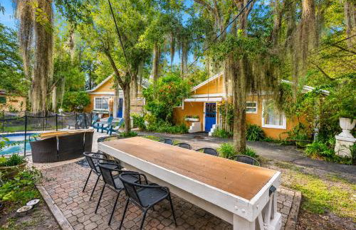 2 Homes • Hot Tubs x2 • Heated Pool • Fire Pit - Foto 12