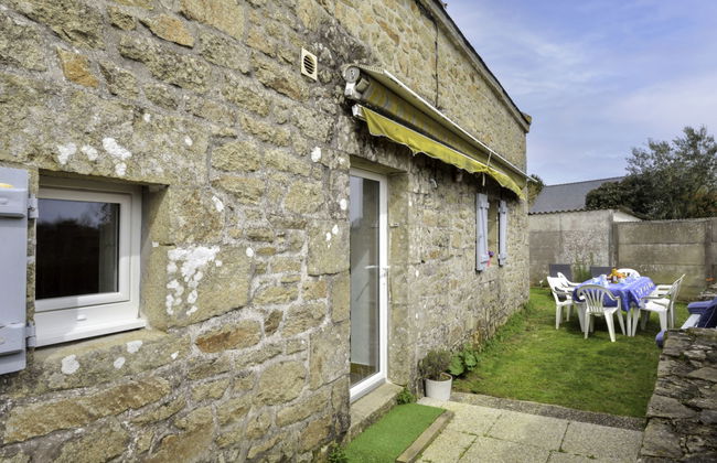 3 bedroom House in Belz with garden and terrace - Photo 24