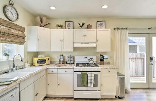 Centrally Located House in Chico with Gas Grill - Foto 10