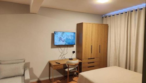 Studio Cotia Próximo ao Thermas da Mata, Animalia Park e CT São Paulo - Foto 3, wardrobe