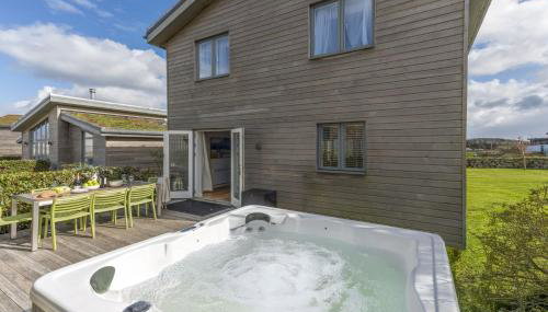 Carbis Bay Lodge - Spa Facilities & Woodburner - Foto 5, Garden