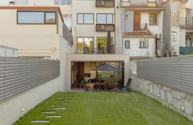 Legacy Oporto Premium Apartment B by Vacationy - Photo 6