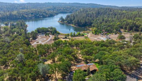 Cozy Lake View 4Bd 2,5Br Retreat in 5 Acres, Hot Tub and more - Foto 2