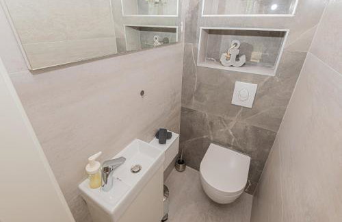 VILA VASILJ dein eigener Pool oder dein eigener Whirlpool mit Aussicht, dein Urlaub, deine Privatsphäre, deine Wahl - Photo 39