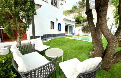 Casa familiar con piscina cerca del mar y montaña - Foto 2