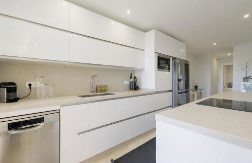 Private heatable infinity pool with sea views in La Mairena, Marbella - Foto 23