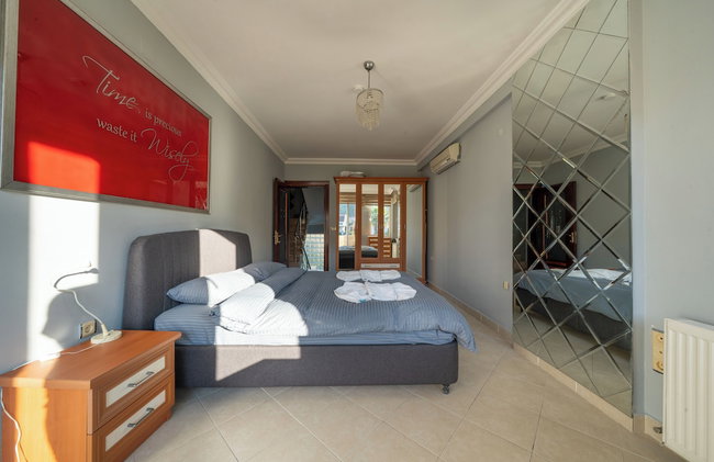 Villa Şükran Daily Weekly Rentals İçmeler - Foto 16