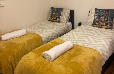 Tranquil Thamesmead Treasure - London - Foto 32