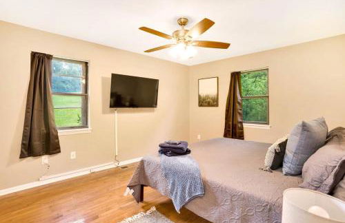 Country Lane Cottage- privacy & quiet neighborhood - Foto 10