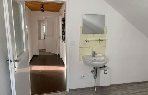 1 WG Zimmer (Apartment) im Dachgeschoss in 70839 Gerlingen - Foto 10