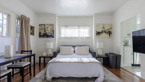 1 Berkeley - Entire Apartment - Private, Spacious - Photo 4