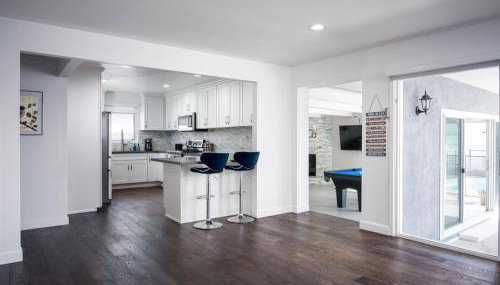 Heated Patio Private Pool Pool Table 4BR - Photo 4