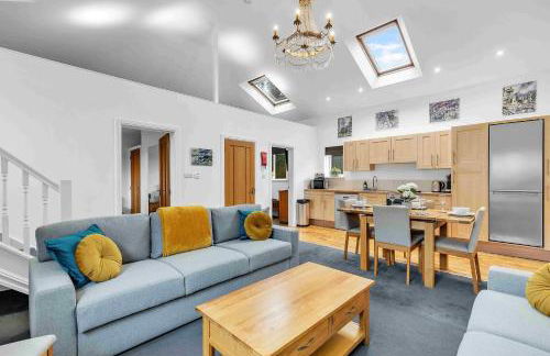 Garden Lodge With Parking By My Getaways - Foto 13