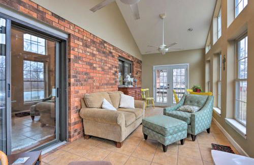 Spacious Home with Pond about 13 Mi to Columbia! - Foto 4