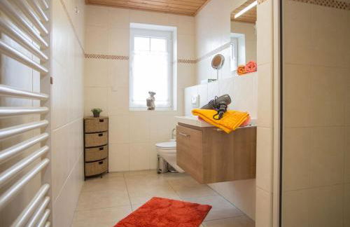 Haus Edelweiss Comfortable holiday residence - Foto 18