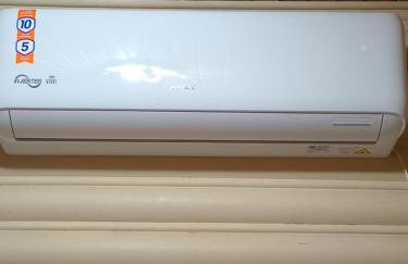 Chalé alpino em canela rs todo mobiliado com cozinha lareira split Wi-Fi 2 quartos perto do centro - Foto 36