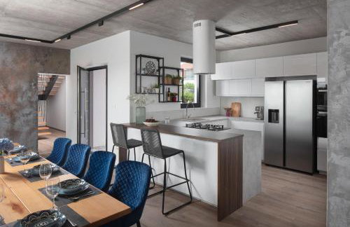 Villa KM 5 Bedroom with pool and garden - Foto 7