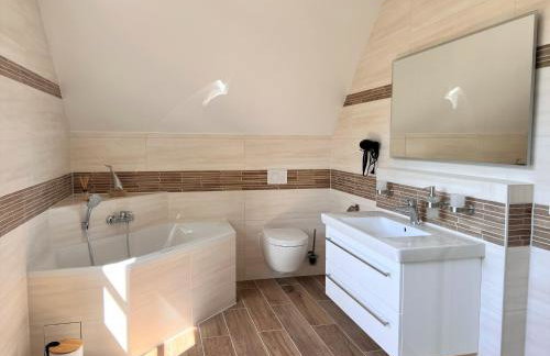 Ferienhaus Svantovit - exklusives Ferienhaus mit Sauna, Whirlpool-Wanne und Kamin - Foto 20