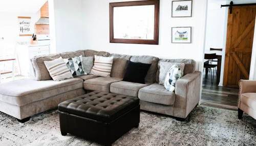 Cordova Farmhouse - 7 Minutes from the Ark! - Foto 5