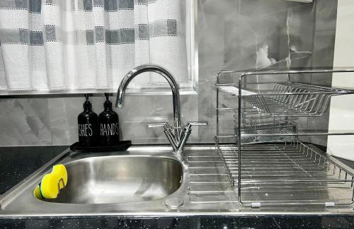 Cozy Luxurious Flat near LHR - Foto 17