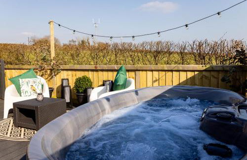 Willows Rest - 1 Bed Shepherd's Hut - Pentlepoir - Foto 13