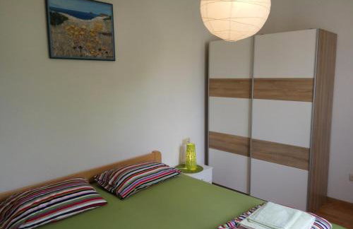 Apartment Asparagus - Photo 16