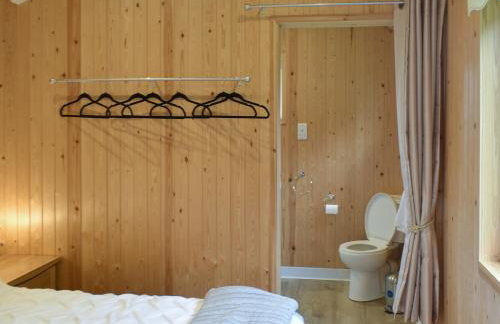 Shepherds Hut 2 At Laddingford - Uk32534 - Foto 7