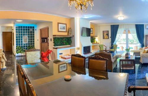 Sarakin's Mansion Luxury Retreat - Foto 10