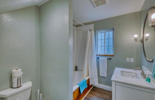 Lodge Style Living Spacious 5BR Reunion Getaway - Foto 29